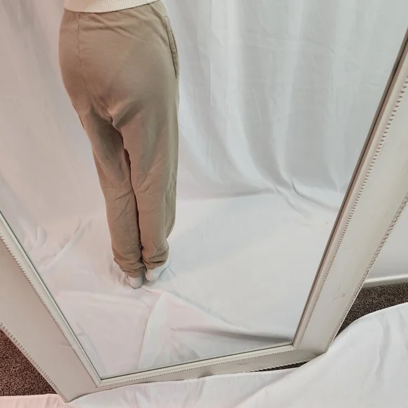 Joah Brown Men's Cream Joggers - Picture 4 of 8